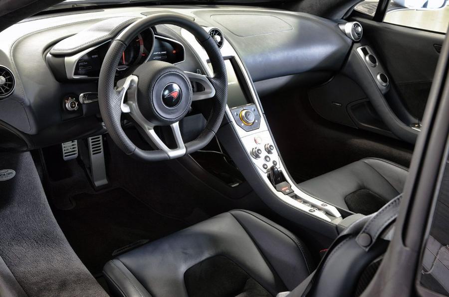  McLaren MP4-12C 2012 года  (фото 114 из 129)